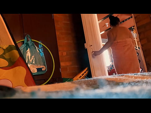 ❤️ Môj strýko za mnou ide do sprchy, šuká ma, kým sa sprchujem. ❤ Porno na sk.hentaidude.ru ❌️❤